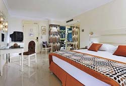Garden Suite at Cairo Pyramids Hotel in Cairo