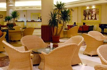 Lobby Bar